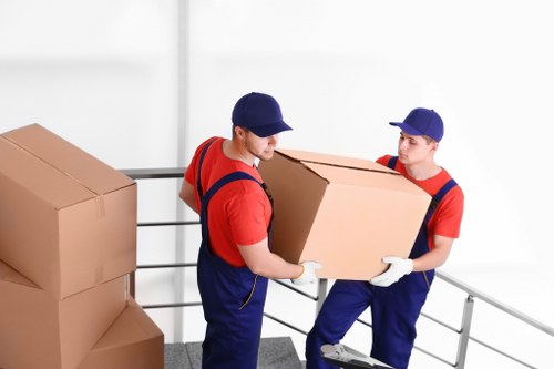 Local man and van service handling a home move in Beddington